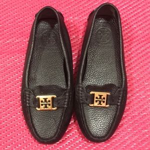 EUC Tory Burch driving flats - Size 5 1/2